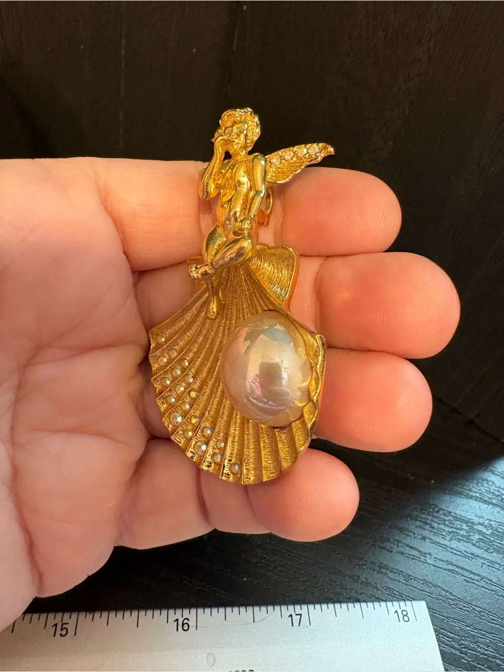 Kirks Folly brooch pendant gold tone rhinestone cherub angel faux pearl 2.5”